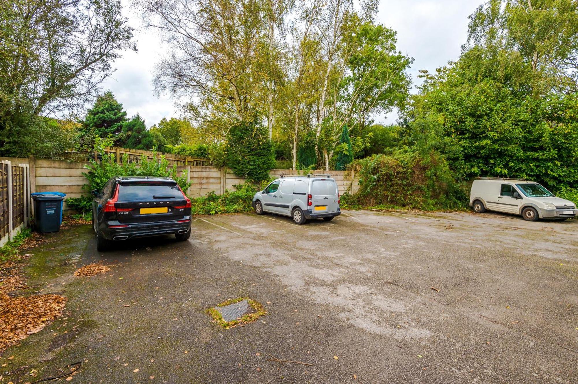 Manchester Comfortable 3 Bedroom House, Free Parking, Wifi & Disneyplus Worsley Εξωτερικό φωτογραφία